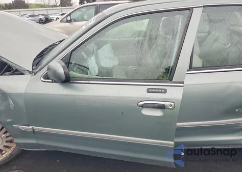 2006 Mercury Grand Marquis Ls z USA, uszkodzony, nr VIN 2MEFM75WX6X643128